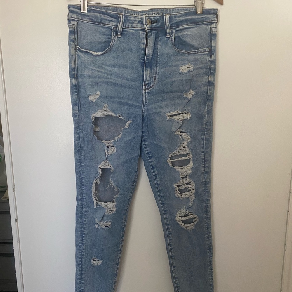 American Eagle Next Level Stretch Super High Rise Jegging Distressed Size 12